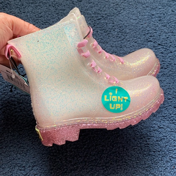 Little Girls Size 10 Shoes - Picture 3 of 11